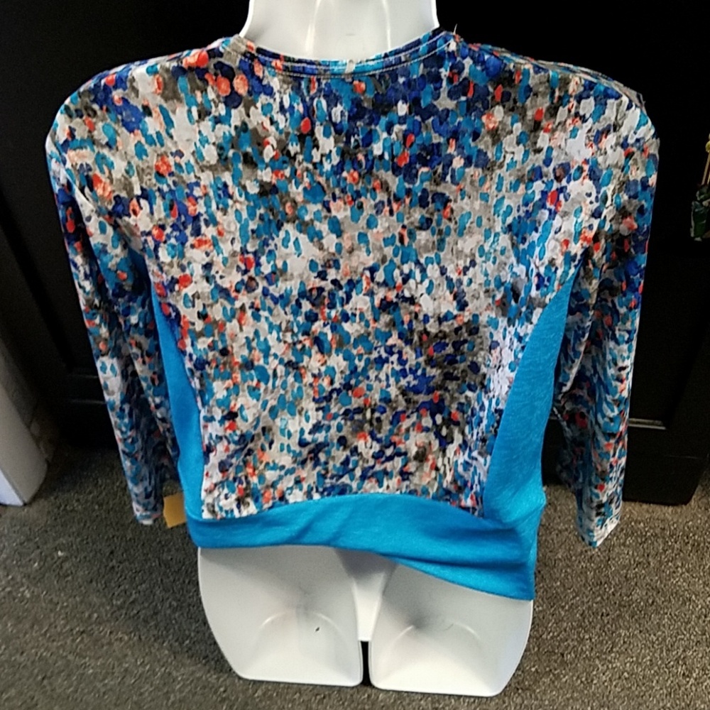 Chic Multi-Color 3/4 Sleeve Top - Picture 4 of 8